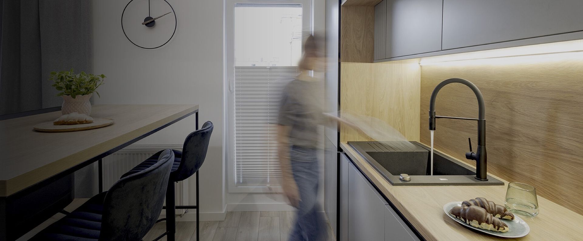 Contemporary kitchen fitted with a Laveo granite sink